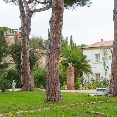 Relais Rizzi Couette-café Cecina (Livorno)